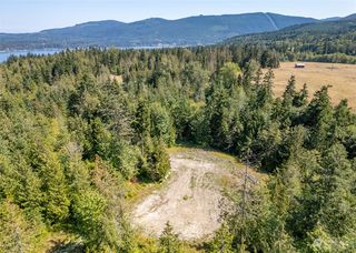 391 Streamside Drive, Sequim, WA 98382