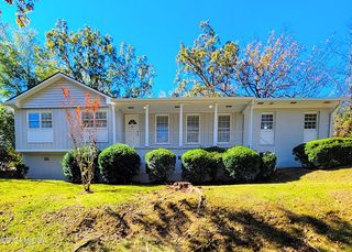 802 Captain Kell Dr, Macon, GA 31204