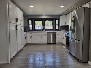 213 Northshore Rd #84, Elgin, IL 60123
