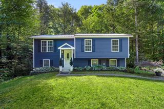 789 Deering Center Road, Weare, NH 03281