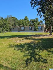 111 Wildwood Trl, Leeds, AL 35094