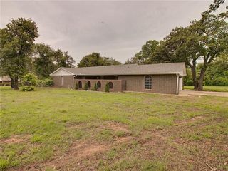 2217 Twisted Oak St, Newcastle, OK 73065