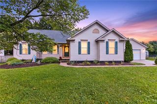5664 Ryan Rd, Medina, OH 44256
