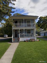 245 Bristol St #1, Southington, CT 06489