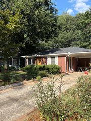 1454 Athens Ave SW, Atlanta, GA 30310