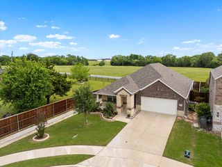 252 Rosewood Dr, Lavon, TX 75166