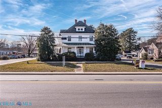 89 N  Main St, Kilmarnock, VA 22482