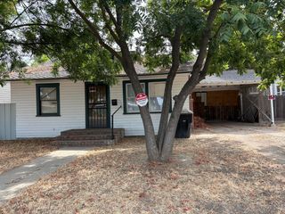 908 S Court Street, Visalia, CA 93277