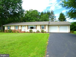 12 S  Springview Dr, Dover, DE 19901
