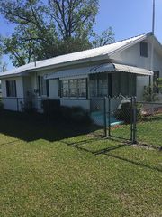 25 Jefferson St, Hoboken, GA 31542
