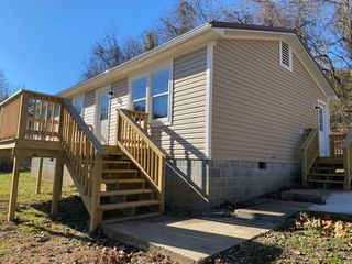 138 S Mulberry St, Sutton, WV 26601