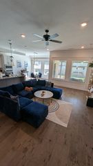 1411 Ocean Dr, Centerton, AR 72719