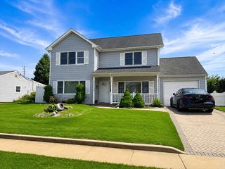 4161 Harriet Rd, Bethpage, NY 11714