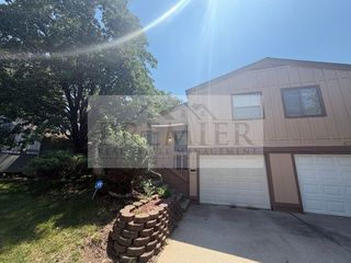 8430 Lane Pl, Raytown, MO 64138