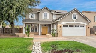 791 W  Pebble Dr, Hanford, CA 93230