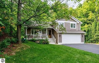1750 S  Cherry Blossom Ln, Suttons Bay, MI 49682