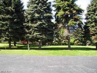Jackson St, Mentor, OH 44060