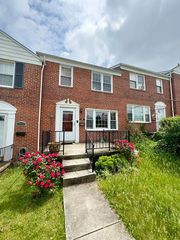 941 Radcliffe Rd, Baltimore, MD 21204