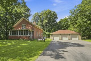 9878 N  850 E, New Carlisle, IN 46552