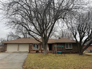 3015 Bel Air Dr, Chillicothe, MO 64601