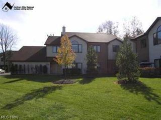 9677 Sylvan Ln, Mentor, OH 44060