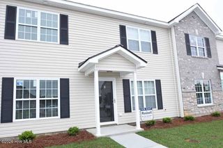 124 Chandler Dr #B, Washington, NC 27889