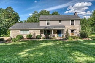 4019 Jennings Ln, Evansville, IN 47720