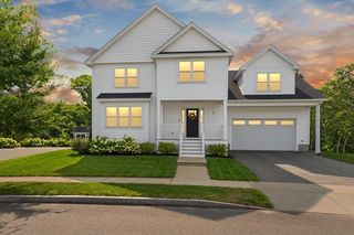 3 S  Ridge Cir, Salem, MA 01970