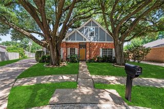 8106 Tall Firs Ln, Houston, TX 77095
