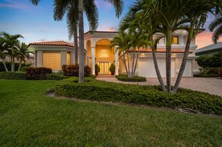 9 ISLAND Road, Sewalls Pt, FL 34996