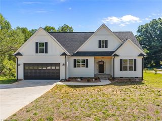 5037 Faith Rd, Salisbury, NC 28146