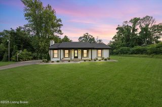 157 Sunview Ct, Shepherdsville, KY 40165