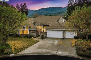 13 Foothill Ln, Pleasanton, CA 94588