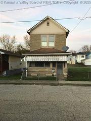 1414 2nd Ave, Charleston, WV 25387