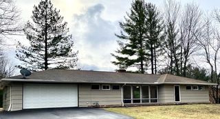 2034 E Royalton Rd, Broadview Heights, OH 44147