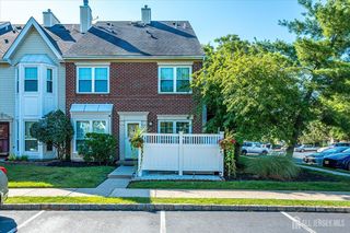 73 Goodwin Dr, North Brunswick, NJ 08902