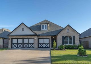 130 W  130th St S, Jenks, OK 74037