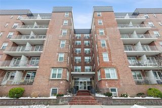 210 E Broadway #1B, Long Beach, NY 11561