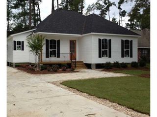 67161 Thackery St, Mandeville, LA 70448