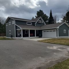 9421 Pickerel Lake Rd, Petoskey, MI 49770