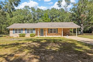 3065 Aplin Rd, Crestview, FL 32539