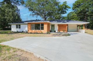310 N  Central St, Hallsville, TX 75650
