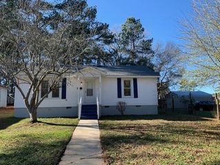 317 Land St, Roanoke Rapids, NC 27870