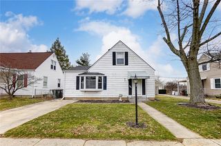 2140 E  Bataan Dr, Dayton, OH 45420