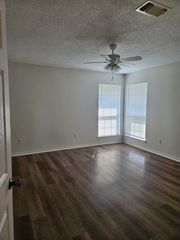 520 24th St NE, Paris, TX 75460