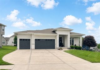 12000 W  184th St, Overland Park, KS 66013