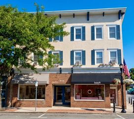 44 Purchase St #3L, Rye, NY 10580