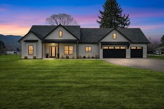 2417 McCauley Ln, Missoula, MT 59804