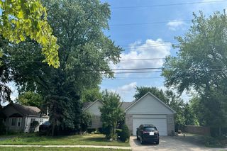 11712 Camden St, Livonia, MI 48150