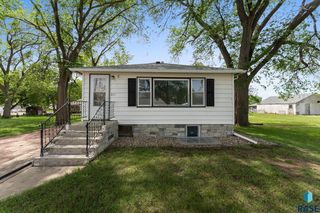 217 S  Main St, Worthing, SD 57077